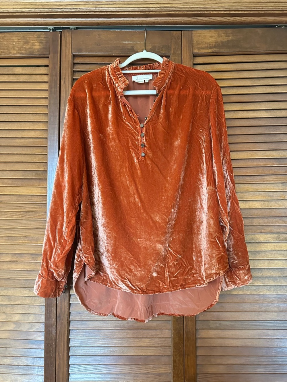 Anthropologie velvet Kristianne burnt orange button top size medium - Picture 6 of 11